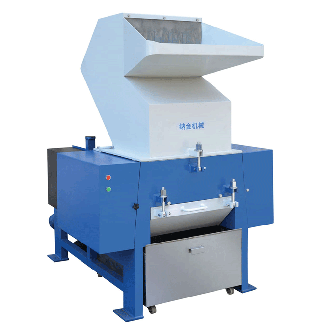 ���Ϸ���C